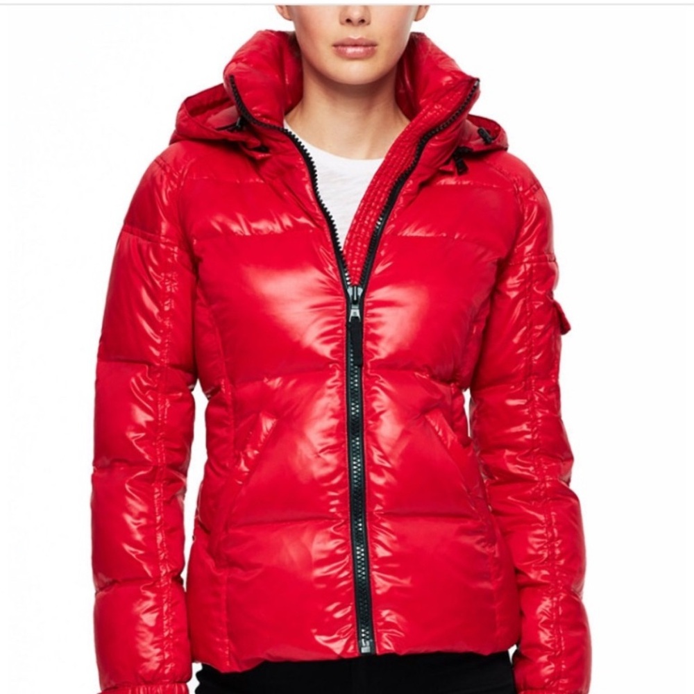 S13 New York Kylie Hooded Puffer Coat in Red Size Small